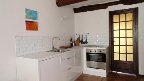 Historic Old Town Apartment, Nice (fotografie 8)