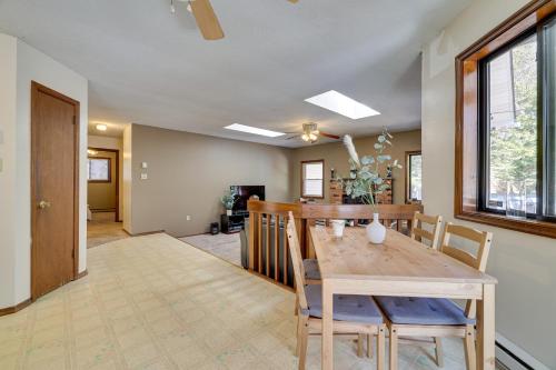 Pocono Summit Vacation Rental with Grill and Fire Pits in Pocono Summit, USA