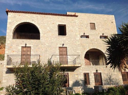  Las - Giannakakoy Traditional Stone Houses, Pension in Neon Oitilon