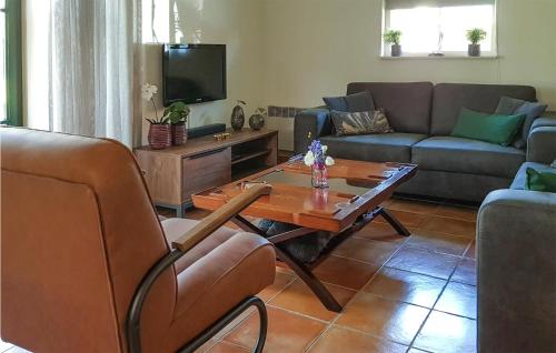 Awesome Home In Ijhorst With Kitchen in IJhorst