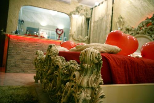 Gold luxury suite home roma, Roma (foto 7)