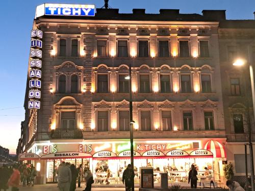 Astoria Central Appartement 10 minutes to downtown long term stay also possible 2