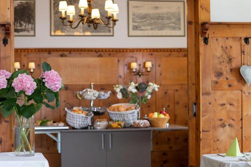 Ételek és italok, Hotel Bergwirt Schonbrunn near Schönbrunni Állatkert