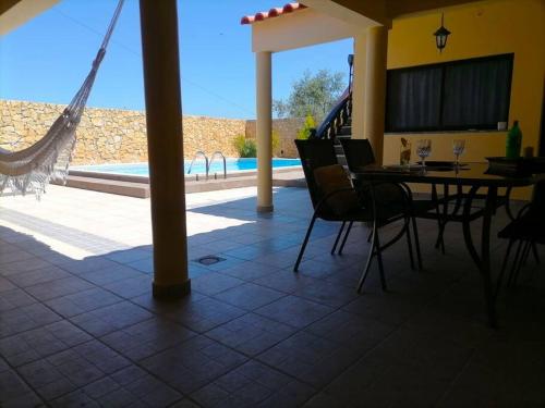 Private Pool & House - Serenity Villa in Moita Santa De Baixo