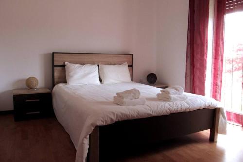 Private Pool & House - Serenity Villa in Moita Santa De Baixo
