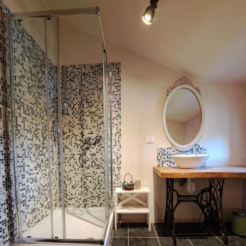 Vannas istaba, B&b 500' in San Vito Al Torre