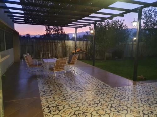 Kert, Casa al Pie de los Andes in Lujan De Cuyo