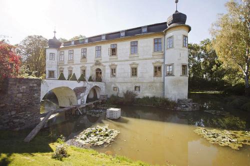 Chateau Třebešice