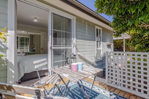 Swanbrook in Mount Victoria