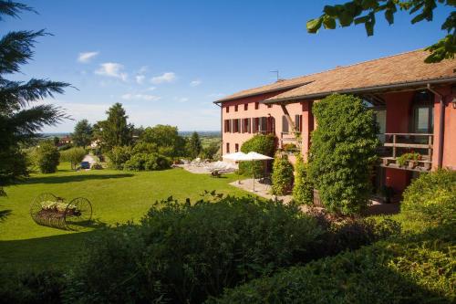 Skats, Agriturismo Casa Rossa Ai Colli in Radžonja