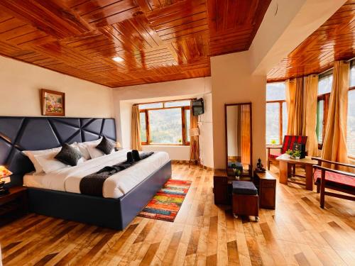Nomad 2 Bedroom independent Luxury Cottages in Manali