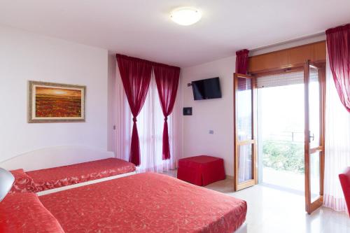 Hotel Palos - image 5