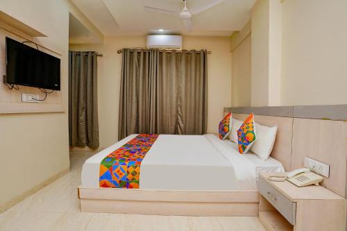 FabHotel Bhiwandi Palace