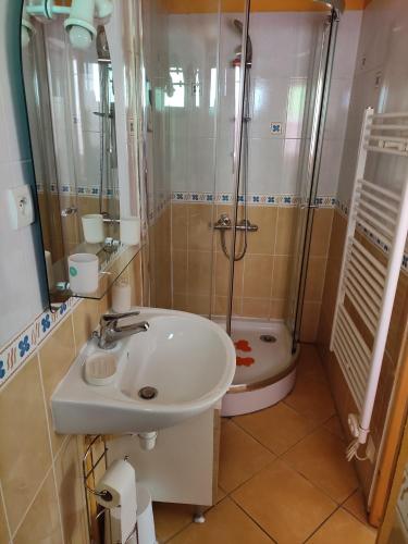 Duša, Confortable maison de village en pierre typique in Molitg-les-Bains