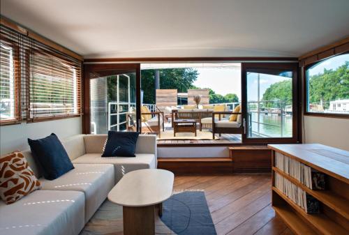 Escale Sur Seine in Bois de Boulogne