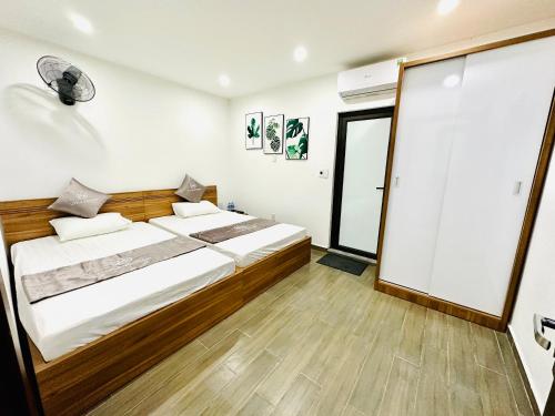 Little Vietnam Hotel - Cat Ba