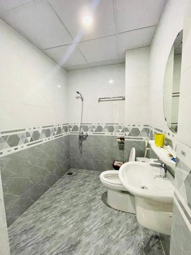 Little Vietnam Hotel - Cat Ba - 화장실