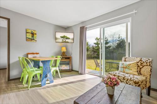 Minke Condo