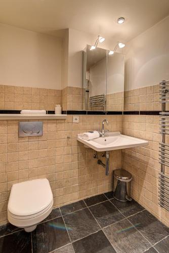 APARTMENT LES DRUS - Alpes Travel - Chamonix - Sleeps 6