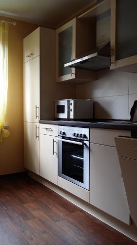 廚房, Ferienwohnung Gosch am Luhedeich in 格呂嫩代