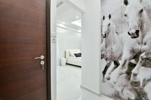 Luxurious airbnb room in Athens