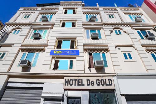 FabHotel De Gold