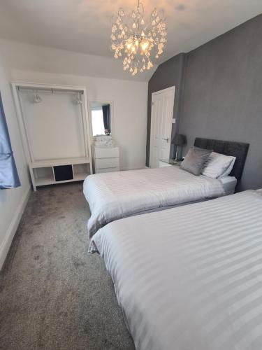 Superior Apartment image 5