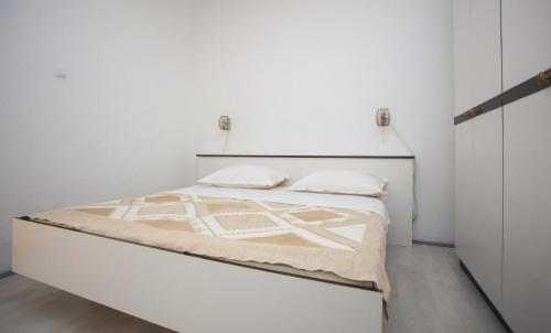 Two-Bedroom Apartment image 4