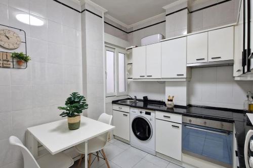 Cozy apartment in the City Center by ALOHA Bilbao, Bilbao (foto 6)