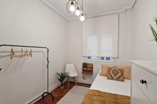 Cozy apartment in the City Center by ALOHA Bilbao, Bilbao (foto 11)
