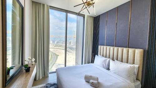 STAY BY LATINEM Luxury 1BR Holiday Home CVR A2609 near Burj Khalifa, Dubai (foto 2)