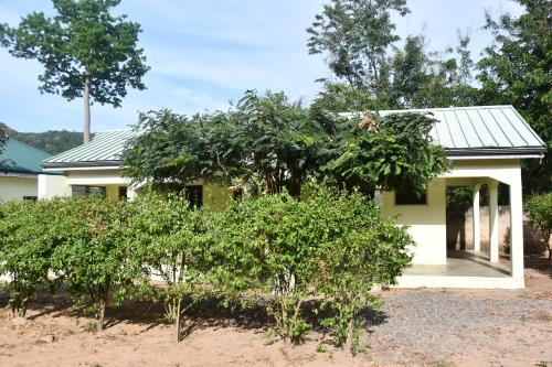 Raffin Royal Lodge in Akosombo