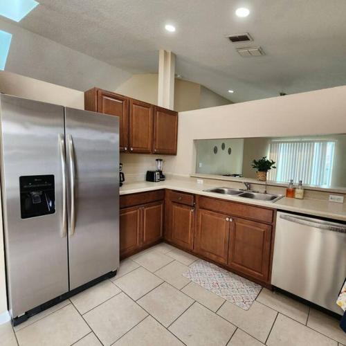 Kitchen, Luxury home near Disney & More! in Poinciana