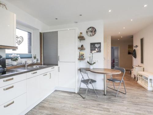 Holiday Home Sonnenschein by Interhome in Stade