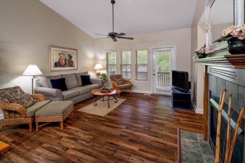 Los Lagos at Hot Springs Village a Ramada by Wyndham - image 13