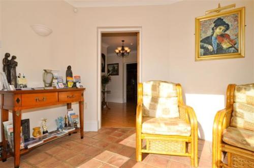 Claremount House B&B - image 5