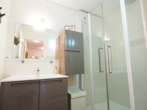 Apartment (4 Adults) image 3