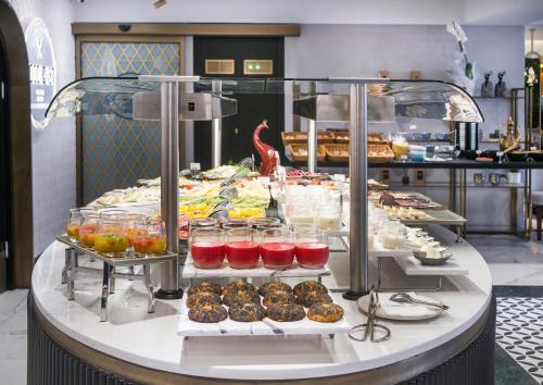 Vogue Hotel Supreme Istanbul - image 10