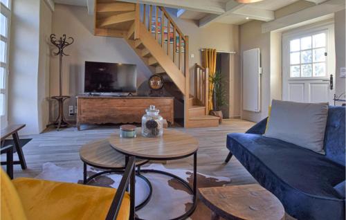 Nice home in Saint-Brice-de-Landell with WiFi and 3 Bedrooms