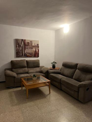 Skupni salon/TV območje, pensión La Parada (pension La Parada) in Benalua