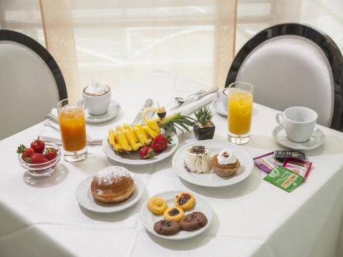 Hotel Levante - image 6