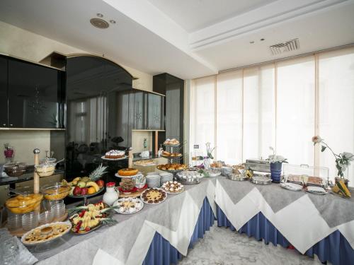 Hotel Levante - image 11