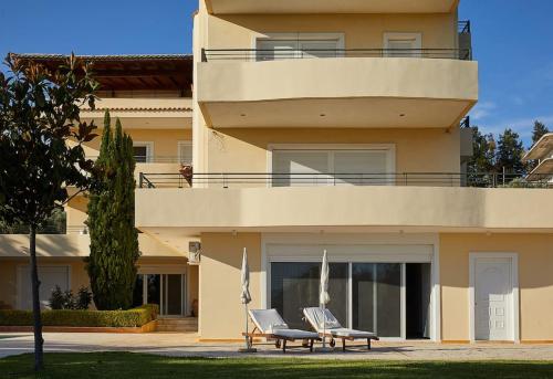 Flyin' High Luxury Suite in Ag. Marina (Kropia)