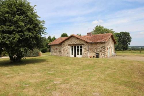 Maison à la campagne proche d'un centre équestre - Peyrat-de-Bellac