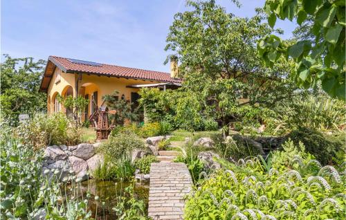  Nice home in Gornate Olona with 3 Bedrooms and WiFi in 21040 Gornate Olona 