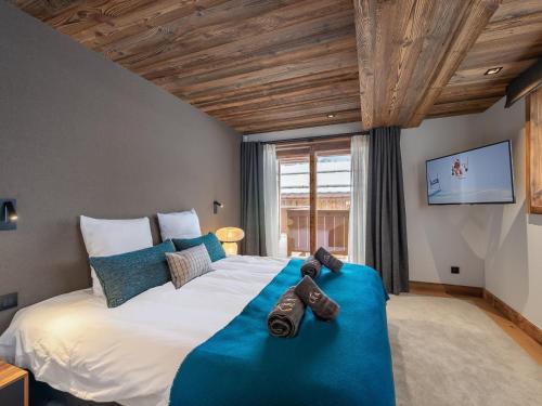 Chalet neuf avec piscine, sauna et proche des pistes à Courchevel Village - FR-1-562-49 (Chalet neuf avec piscine, sauna et proche des pistes a Courchevel Village - FR-1-562-49) in Courchevel