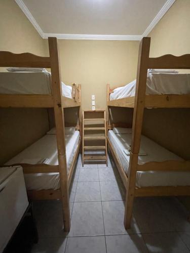 4 bunk beds