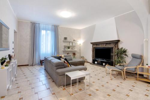 Three-Bedroom Superior Apartment