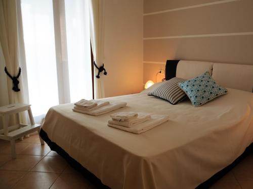 BellaSirmione Holiday Apartments - image 11