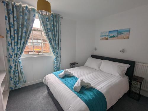 Acqua Beach Weymouth - image 5